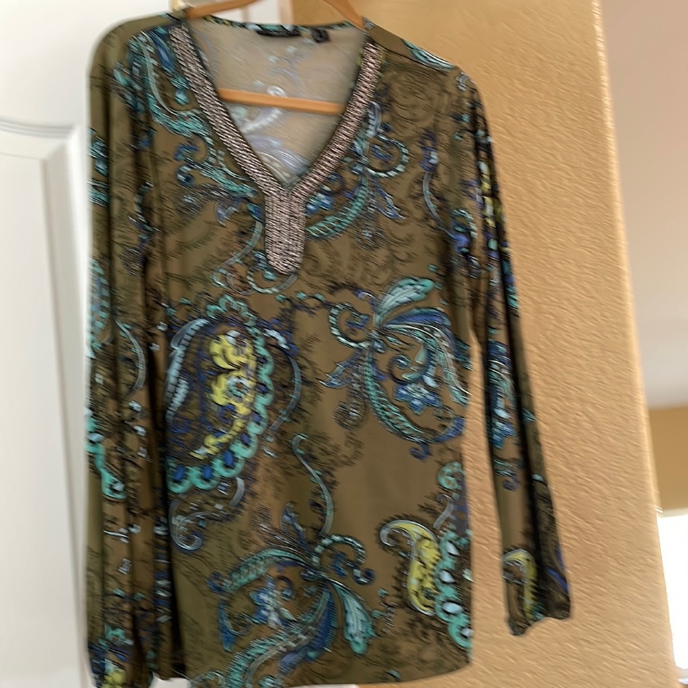 Long sleeve artisan women’s blouse, Susan Graver, size medium, detailed beadwork